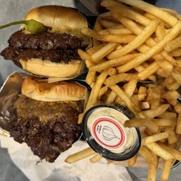 Double tanner burgers Double tanner burgers