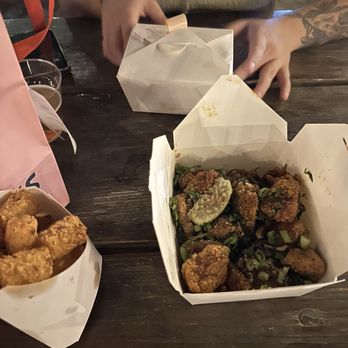 Spicy Boys Fried Chicken - St. Elmo - Food Trucks Near Me - Austin, Texas Spicy Boys Fried Chicken - St. Elmo - Food Trucks Near Me - Austin, Texas