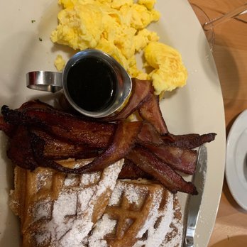 Classic Eats - American Near Me - Burien, Washington Classic Eats - American Near Me - Burien, Washington