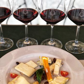Enoteca Pitti Gola e Cantina - Wine Bars Near Me - Florence, FI Enoteca Pitti Gola e Cantina - Wine Bars Near Me - Florence, FI