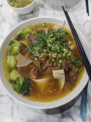 GB Hand-Pulled Noodles by null