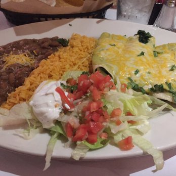 Sweet Agave Bar & Grill - Spinach enchiladas and generous sides - Tex-Mex Near Me - Washington, DC, District of Columbia Sweet Agave Bar & Grill - Spinach enchiladas and generous sides - Tex-Mex Near Me - Washington, DC, District of Columbia