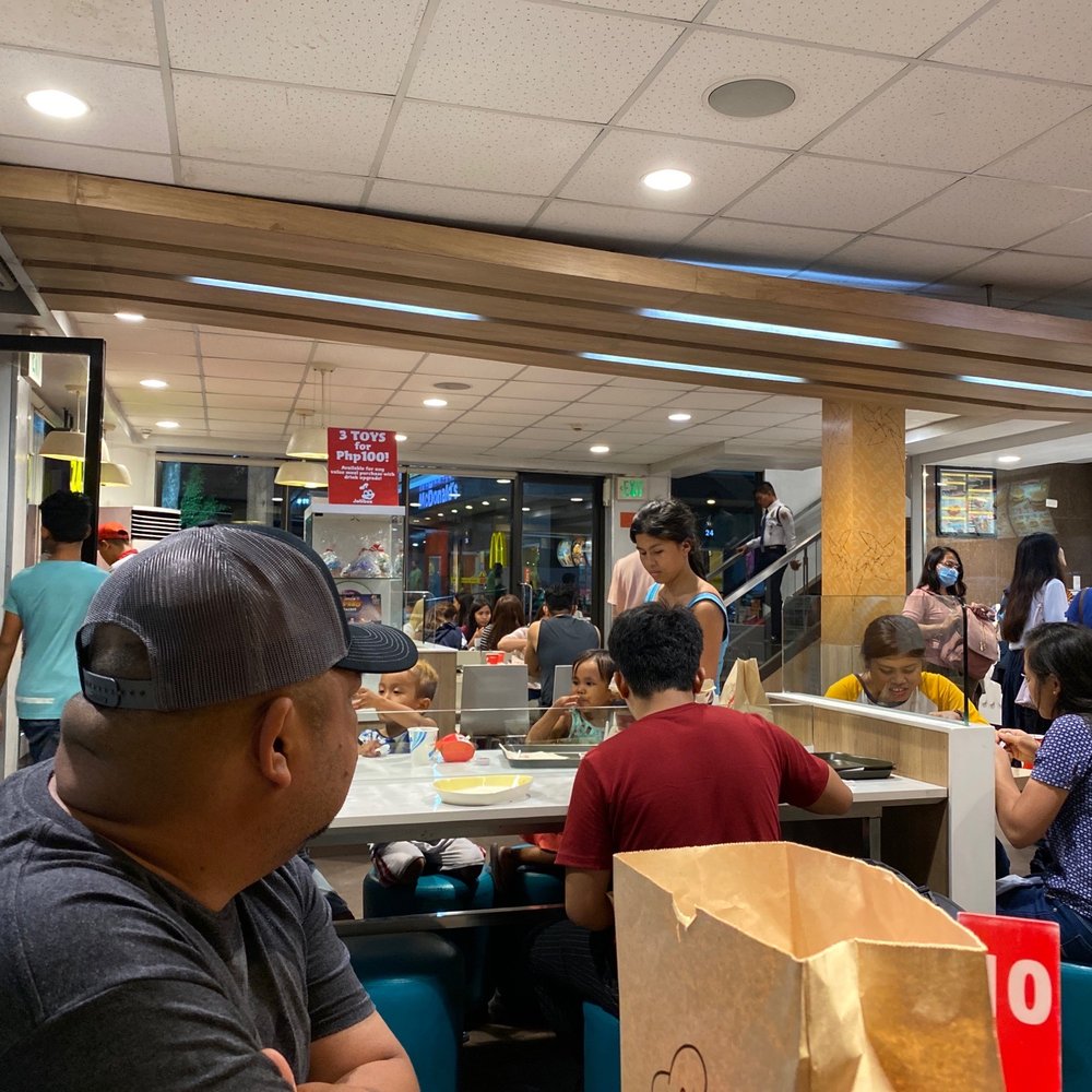 Jollibee - Always busy in the dining area - Fast Food Near Me - Cebu City, CEB Jollibee - Always busy in the dining area - Fast Food Near Me - Cebu City, CEB