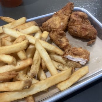Ditch - Kids meal. - Bars Near Me - Bay Shore, New York