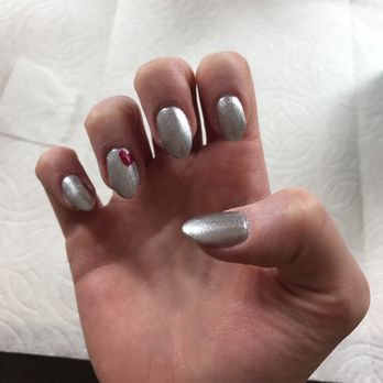 L'Posh Nails - this "heart" cost me $5 extra... - Nail Salons Near Me - Gilbert, Arizona