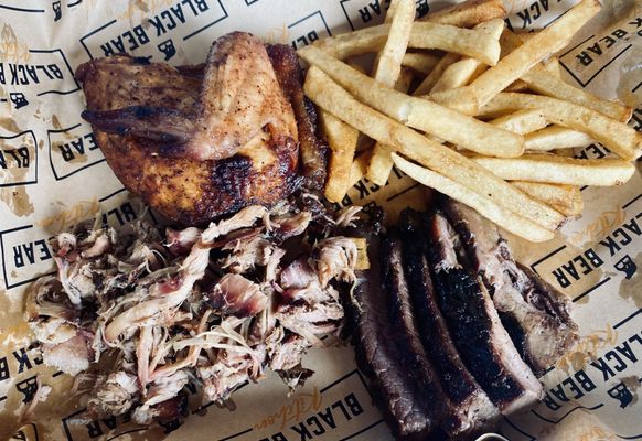 Black Bear Kitchen Clermont by null