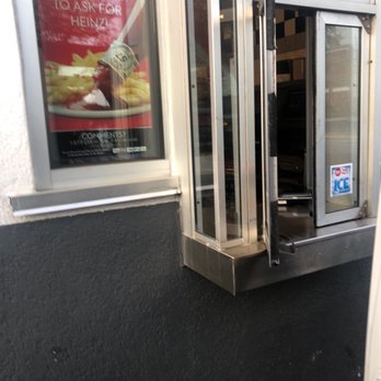 Steak ’n Shake - The drive thru - Burgers Near Me - Largo, Florida Steak ’n Shake - The drive thru - Burgers Near Me - Largo, Florida
