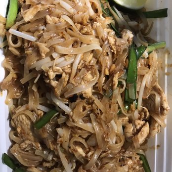 Boran - Chicken pad Thai to go - Thai Near Me - Brooklyn, New York