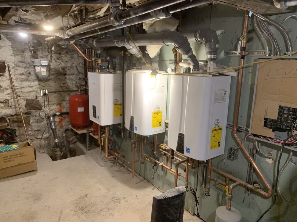 Slide of A&I Mechanical