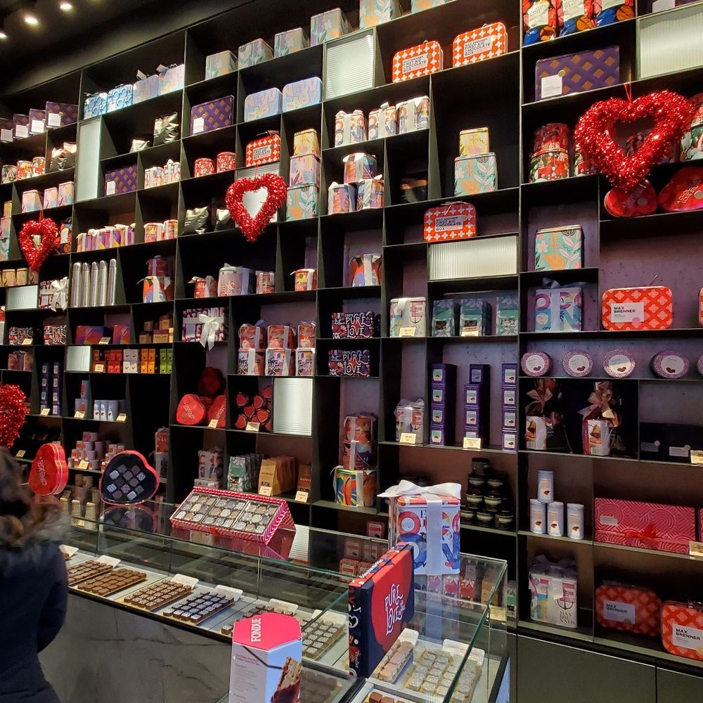 Max Brenner Times square - Chocolate Shop - Chocolatiers & Shops Near Me - New York, New York