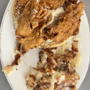 Iron Rooster - Chicken and Pancakes - Cocktail Bars Near Me - Annapolis, Maryland