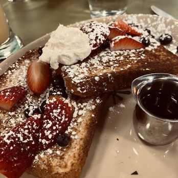 Snooze, an A.M. Eatery - French Toast Neat - Breakfast & Brunch Near Me - Chapel Hill, North Carolina Snooze, an A.M. Eatery - French Toast Neat - Breakfast & Brunch Near Me - Chapel Hill, North Carolina