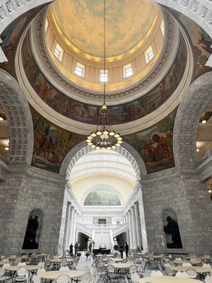 Utah State Capitol by null