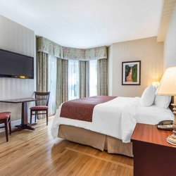 Quality Inn & Suites Downtown