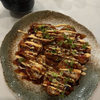 Kai Lounge - Sushi Bar & Kitchen - Hashbrown Cut Roll - Japanese Near Me - Huntington Beach, California Kai Lounge - Sushi Bar & Kitchen - Hashbrown Cut Roll - Japanese Near Me - Huntington Beach, California