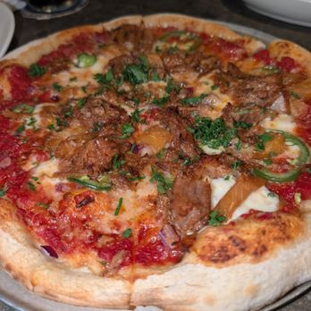Maui Brewing Co. Waikiki - Brewmaster Pizza, very good - Brewpubs Near Me - Honolulu, Hawaii Maui Brewing Co. Waikiki - Brewmaster Pizza, very good - Brewpubs Near Me - Honolulu, Hawaii