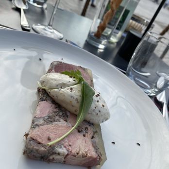Pré aux Clercs - The Jambon (ham) with mustard creme.  Way better than picture - French Near Me - Dijon, 21