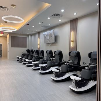 Vinci Nails Aurora - Nail Salons Near Me - Aurora, Illinois Vinci Nails Aurora - Nail Salons Near Me - Aurora, Illinois