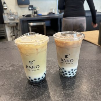 BAKO TEA HOUSE - ROSE GUANYIN TEA LATTE 玫瑰觀音拿鐵 and PHOENIX OOLONG TEA LATTE 鳳凰烏龍拿鐵 - Tea Rooms Near Me - Santa Ana, California BAKO TEA HOUSE - ROSE GUANYIN TEA LATTE 玫瑰觀音拿鐵 and PHOENIX OOLONG TEA LATTE 鳳凰烏龍拿鐵 - Tea Rooms Near Me - Santa Ana, California