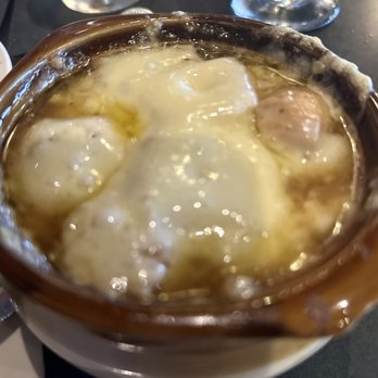 Carlyle Grill - French Onion Soup Fantastic! - American Near Me - Ann Arbor, Michigan