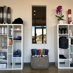 Griffin Power Yoga - Yoga gear, books, jewelry!