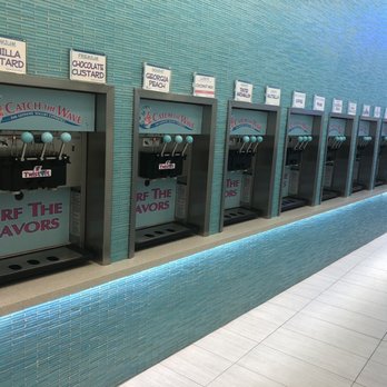 Catch The Wave - Yogurt bar - Ice Cream & Frozen Yogurt Near Me - Plainview, New York