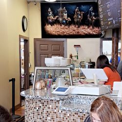 Petra Cafe | Downtown - Dining area