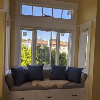 G M Painting - Window seat and drawers. Check out the impeccable work on the trim - Painters Near Me G M Painting - Window seat and drawers. Check out the impeccable work on the trim - Painters Near Me