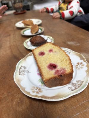 Sesame a tiny bakery by null