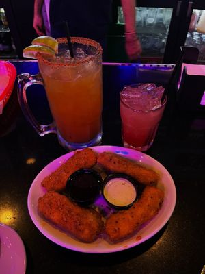 Pluckers Wing Bar by null