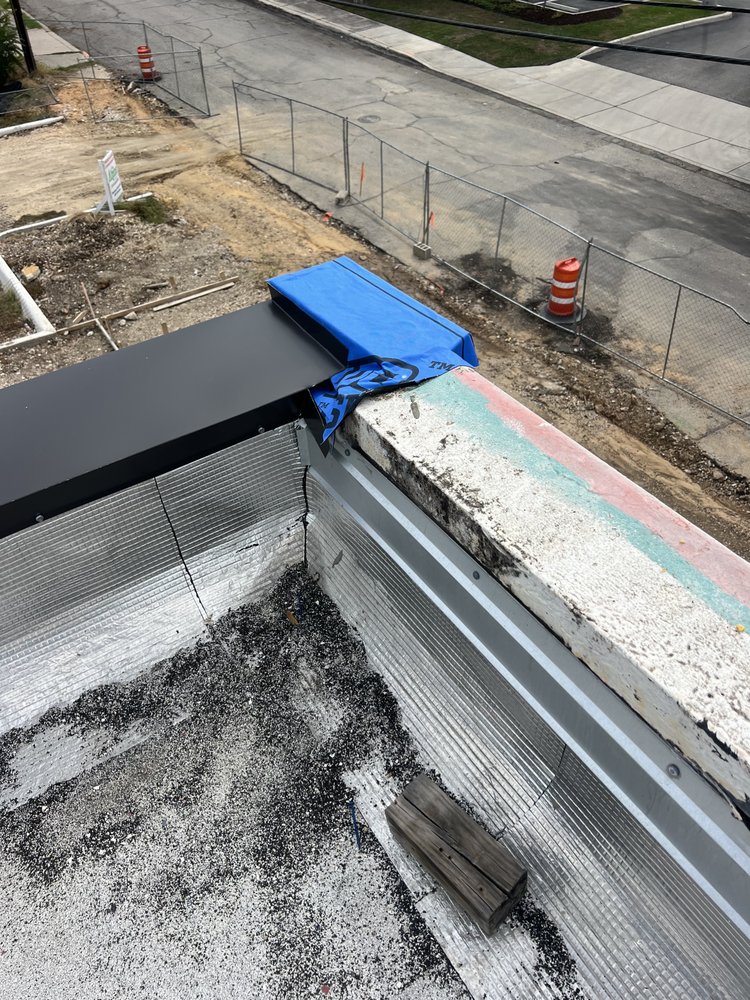 Slide of GT Roofing & Construction 