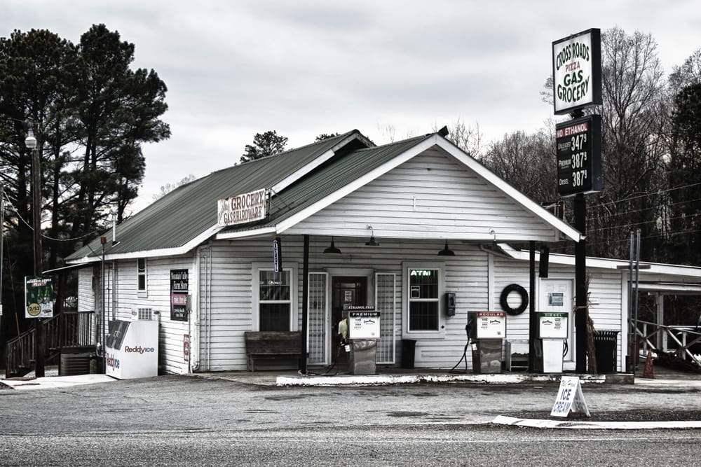 Crossroads Grocery Logo