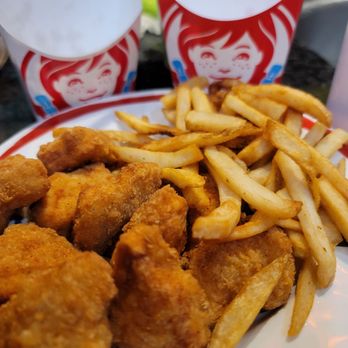 Wendy's - Nuggets and fries - Burgers Near Me - Chino Hills, California Wendy's - Nuggets and fries - Burgers Near Me - Chino Hills, California
