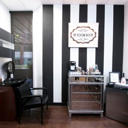 Phenix Salon Suites Glendale