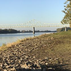 Fort Defiance State Park - To Missouri
