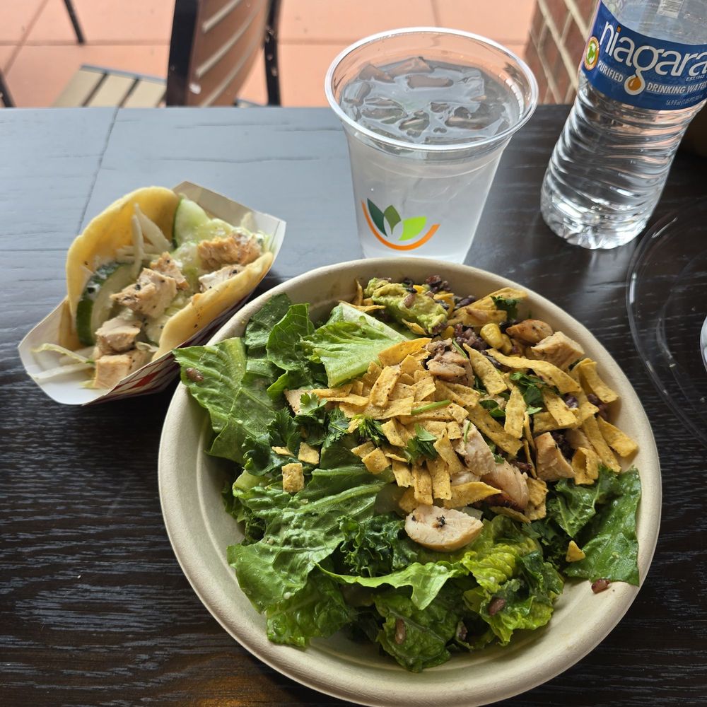 CoreLife Eatery - Salad Near Me - Allentown, Pennsylvania