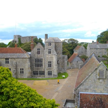 Carisbrooke Castle - Landmarks & Historical Buildings Near Me - Newport, IOW