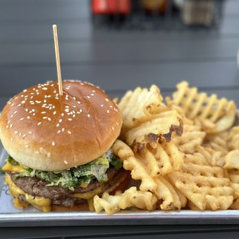 JoJo's Shake Bar - Naperville - Smash Burger & Waffle Fries - Bars Near Me - Naperville, Illinois JoJo's Shake Bar - Naperville - Smash Burger & Waffle Fries - Bars Near Me - Naperville, Illinois