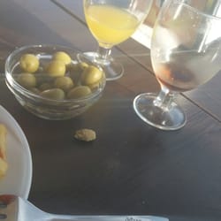Cafetería Nene - Tampoco nos dejaron un platiito para los huesos de las olivas