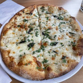 6500 Tavern - Cheesy Garlic Bread Sticks - Salad Near Me - Las Vegas, Nevada 6500 Tavern - Cheesy Garlic Bread Sticks - Salad Near Me - Las Vegas, Nevada