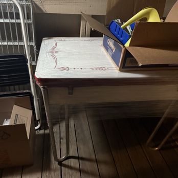 Smoove - Table they didn't remove shrink wrap from - Movers Near Me - Folsom, California