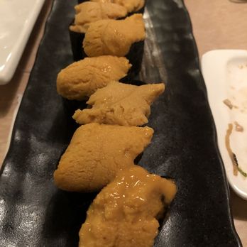 Koo - a plate of fried chicken on a black plate - Japanese Near Me - San Francisco, California