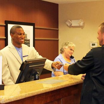 Hampton Inn Gallipolis - Reception - Hotels Near Me - Gallipolis, Ohio