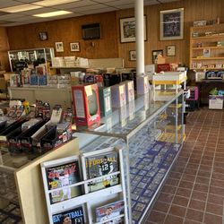 Don's Sports Card Center