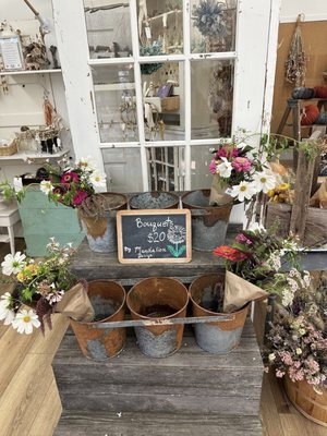 Tenfold Farmstand by null