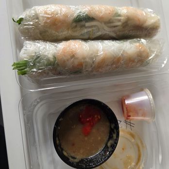 Mia and More - gỏi cuốn tôm tai heo - Juice Bars & Smoothies Near Me - Seattle, Washington