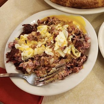 The Pancake Chef - Corned Beef Hash & Eggs - American Near Me - SeaTac, Washington