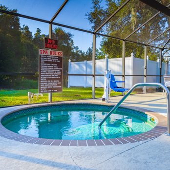 Sun Retreats Crystal River - RV Parks Near Me - Crystal River, Florida Sun Retreats Crystal River - RV Parks Near Me - Crystal River, Florida