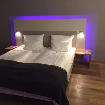 Hotel Qube - Hotels Near Me - Heidelberg, BW