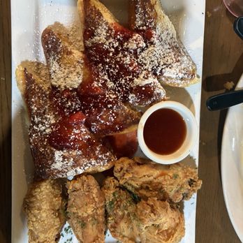 Tasty G Spot - Krispy fried chicken wings & strawberry cheesecake stuffed cheesecake - Soul Food Near Me - Lauderhill, Florida Tasty G Spot - Krispy fried chicken wings & strawberry cheesecake stuffed cheesecake - Soul Food Near Me - Lauderhill, Florida